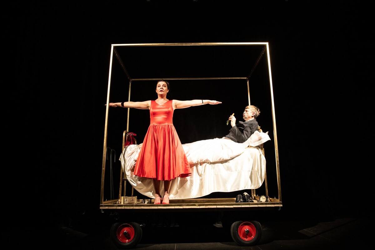 AKT PRZERYWANY czyli TEATR Niewg tekstów Tadeusza Różewicza