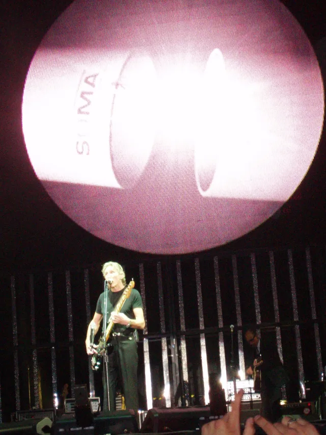 Roger Waters, Dark Side of the Moon Live, Stavanger