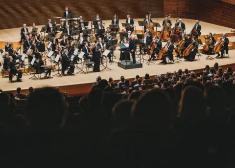 Sinfonia Varsovia / Zukerman / Skrzypcowy żywioł