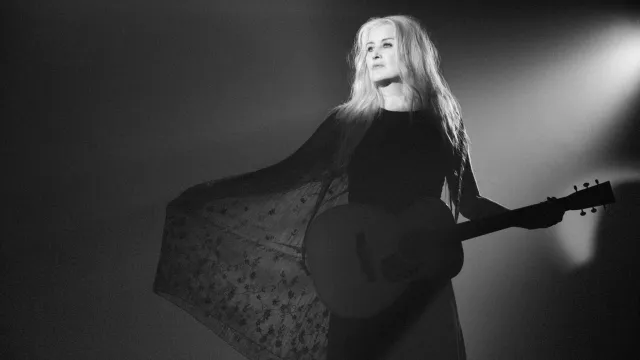 Paula Cole: THIS FIRE