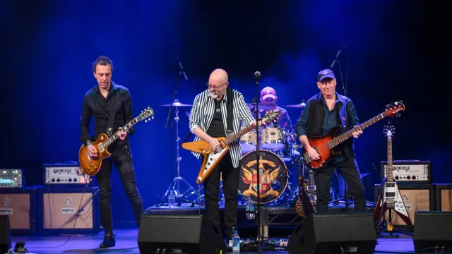 Wishbone Ash: Road Warriors Tour
