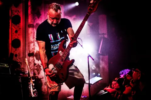 Peter Hook & the Light